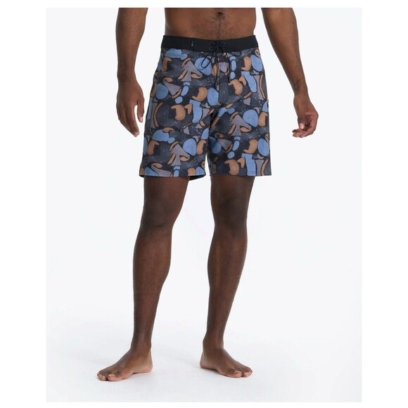 VUORI Infinity Board Shorts Size 30 Cloud Abstract NEW Beach Swim Surf Gorpcore - Picture 1 of 6